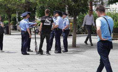 Hyri me trotinet në shesh, Policia dënon një qytetar në Prishtinë