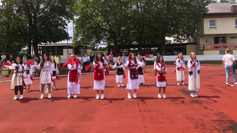 Përfundon viti shkollor 2022-2023, organizohet festë nga klasat e gjuhës shqipe në Bavari