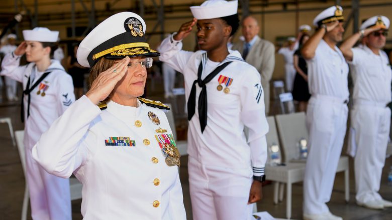 Biden bëri histori duke zgjedhur një admirale që të udhëheq marinën amerikane