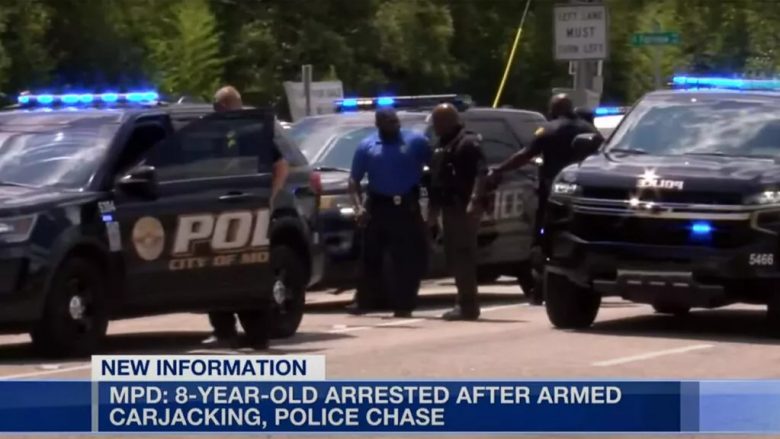 Një 8-vjeçar nga Alabama është arrestuar pasi kishte vjedhur një veturë nën kërcënimin e armës, gjë që çoi edhe në një ndjekje nga policia