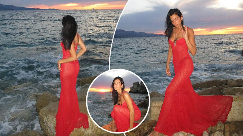 Dua Lipa duket tërheqëse, ndërsa pozon me fustan të kuq në perëndimin e diellit në Shqipëri