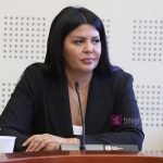 Deputetja Krasniqi i reagon Bislimit: Do të mbaheni në mend si qeverisja e mashtrimit dhe sanksioneve