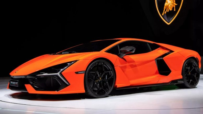 Të gjitha veturat Lamborghini Revuelto janë shitur deri në fund të vitit 2025