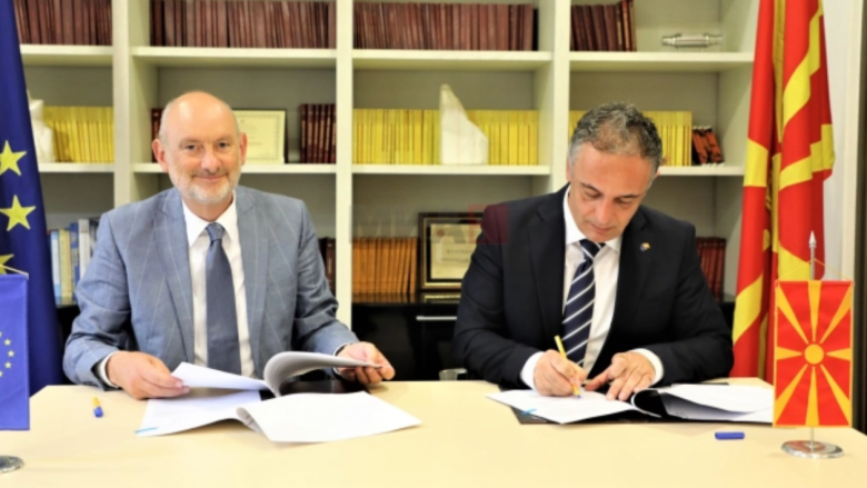 Geer dhe Aliu nënshkruan Marrëveshjen për pjesëmarrjen e Maqedonisë së Veriut në Programin “Europa Digjitale”
