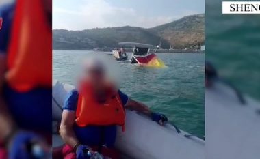 Era i përmbysi varkën me vela në det, shpëtohet turisti italian në Shëngjin
