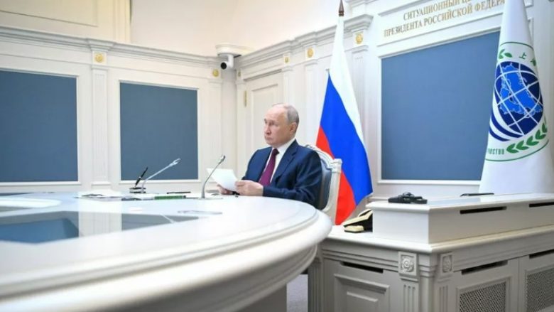 Putin pretendon se sanksionet po e bëjnë Rusinë më të fortë