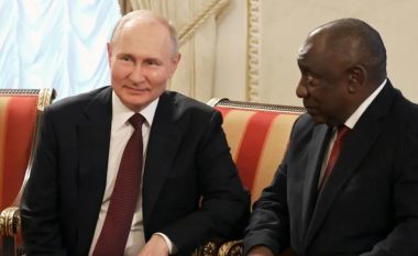 Arrestimi i Putinit do të ishte 'shpallje lufte' kundër Rusisë, thotë Ramaphosa