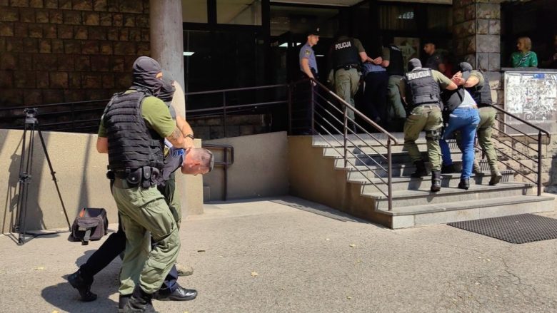 Aksion i madh në Bosnje-Hercegovinë, arrestohen 16 policë në vendin e punës