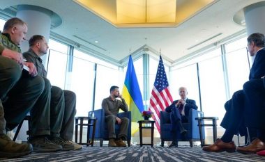 ‘Për një orë e 20 minuta’: Biden me përgjigje sarkastike se sa shpejt mund të anëtarësohet Ukraina në NATO