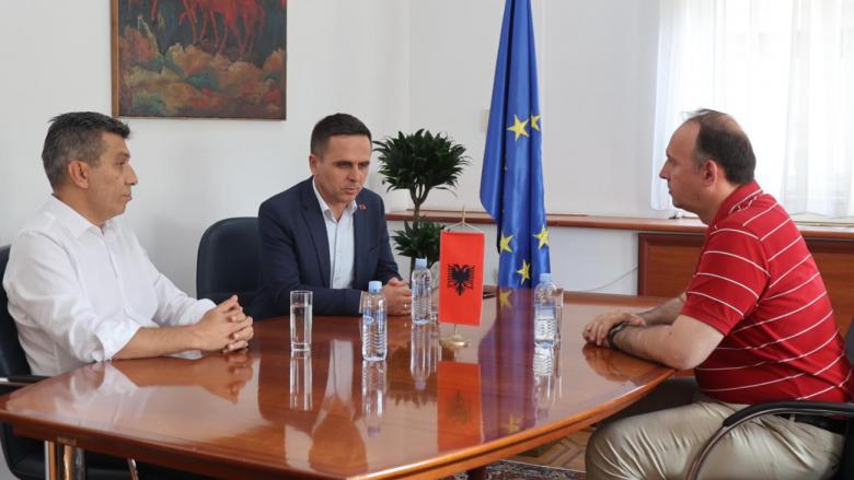 Takohen Mexhiti-Kasami-Gashi, fillojnë përgatitjet për krijimin e frontit opozitar shqiptar
