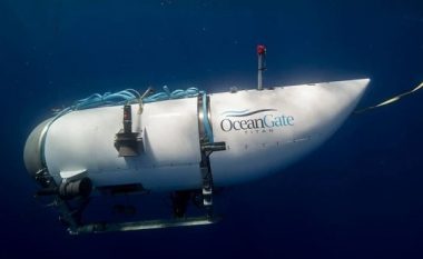 OceanGate pezullon ‘të gjitha operacionet e kërkimit dhe ato komerciale’ pas shpërthimit të nëndetëses Titan