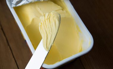 Margarina qetëson dhimbjet dhe zbut shfaqjen e hematomave