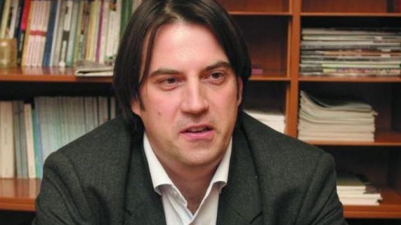Bechev: Në vend të zgjidhjes së çështjes mes Kosovës dhe Serbisë, emisarët perëndimorë po merren me uljen e tensioneve