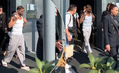 Ricky Martin mbërrin në Shqipëri