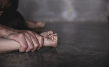 Një tjetër e mitur dhunohet në Vushtrri, policia arreston të dyshuarin