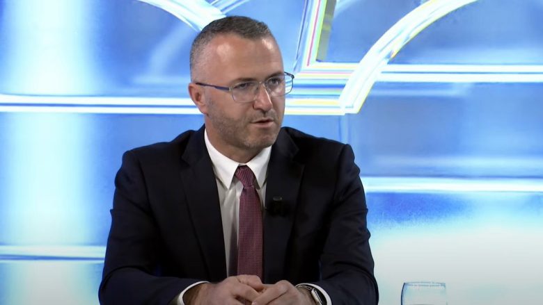 Këshilltari i Kurtit për mospjesëmarrjen e kryeministrit në takimin joformal në Tiranë: S’ka inate, është koinçidencë