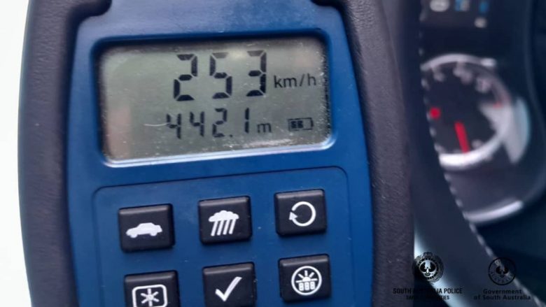 Kanditati për vozitës në Australi dënohet me 17 muaj burg – drejtonte veturën me 253km/h