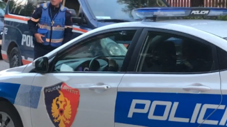 Drejtonte mjetin në gjendje të dehur, polici arrestohet nga kolegët në Korçë