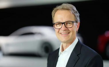 Jep dorëheqje të papritur Kjell Gruner, drejtori ekzekutiv i Porsche në Amerikën e Veriut