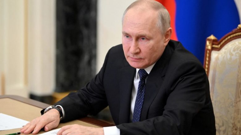 Putin konfirmon se do të rikandidojë për president të Rusisë