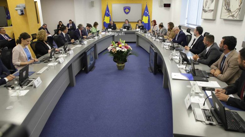 Arsimim në akademitë e luftës e mjekësisë ushtarake në Turqi, Qeveria e Kosovës miraton nismat për bashkëpunim