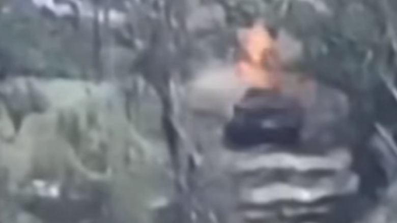 Ukraina shkatërron tankun rus afër Bakhmutit