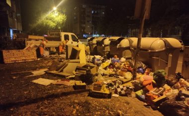 Mbi 1.100 tonë mbeturina janë grumbulluar në dy ditët e fundit në Shkup