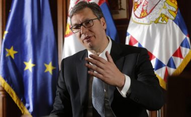 Vuçiq ankohet: Qeveria malazeze po bëhet me shqiptarë e boshnjakë, por nuk ka vend për serbët