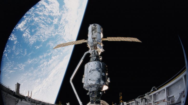 Pesë fakte rreth Stacionit Ndërkombëtar Hapësinor, ‘shtëpia e shkencëtarëve’ që operon në orbitë nga viti 1998