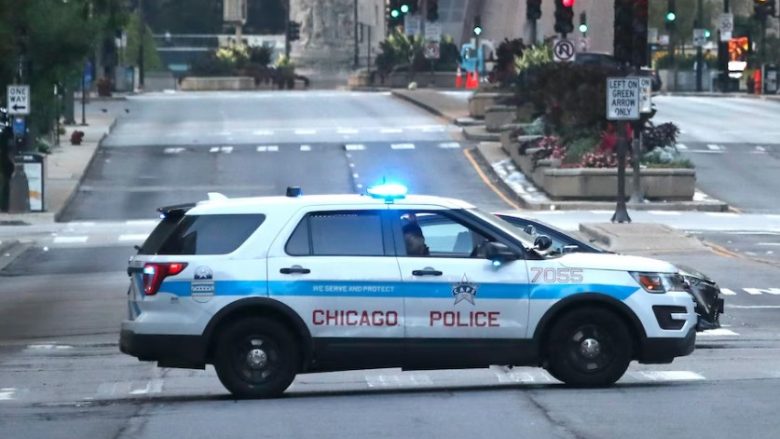 Ekipi i një televizioni në Çikago u plaçkiten derisa po raportonin për temën e plaçkitjeve
