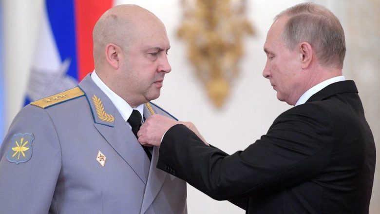 Putin e shkarkon “Gjeneral Armageddon”