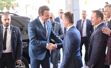 Kasami pret Kurtin: Mirë se erdhe në Tetovën dardane kryeministër