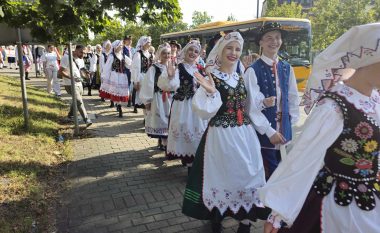 ‘New Born Festival’ – gjallërohet Prishtina nga kërcimet e performuesve nga nacionalitete të ndryshme