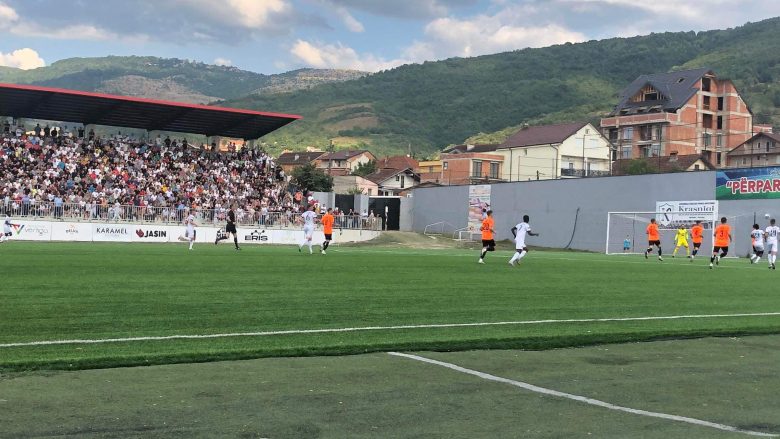 Në stadiumin “Përparim Thaqi” të stërmbushur, Ballkani mposht Lirinë