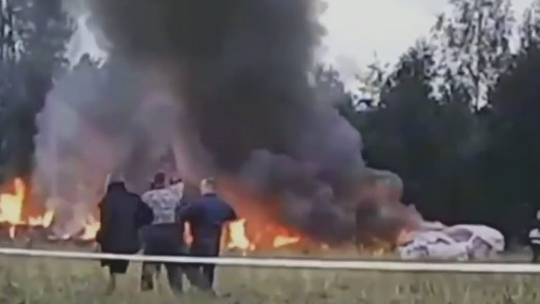 Zyrtarët amerikanë besojnë se përplasja e aeroplanit në të cilin u vra Prigozhin ishte ‘shkaktuar qëllimisht nga një shpërthim’