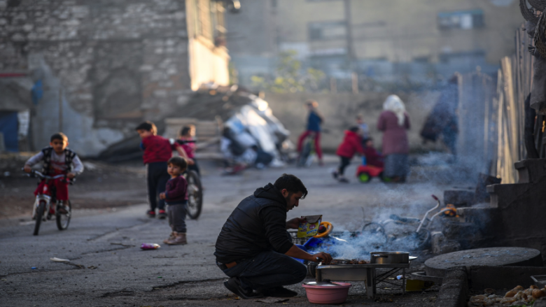 Trazirat ekonomike dhe rritja e çmimeve: Sa e rëndë është varfëria në Turqi?