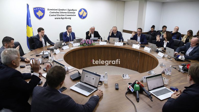 KQZ miratoi planin e aktiviteteve për votimin për apo kundër largimit të kryetarëve në katër komunat veriore të Kosovës