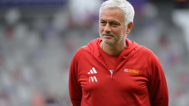 Mourinho ankohet për një sulmues: Edhe nëse vije Mbappe tani jemi vonë