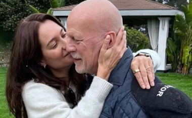 Gruaja e Bruce Willis, Emma Heming pranon se kujdesi ndaj bashkëshortit nuk është i lehtë mes diagnozës së afazisë