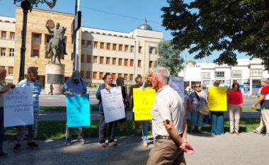 Pensionistët sot protestuan në Shkup, kërkojnë rritje të pensioneve