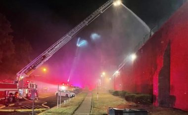 Zjarr në burgun 174-vjeçar të Teksasit: Evakuohen urgjentisht 650 të burgosur