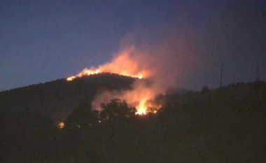 QMK: Ende nuk është shuar zjarri në afërsi të fshatit Bllacë