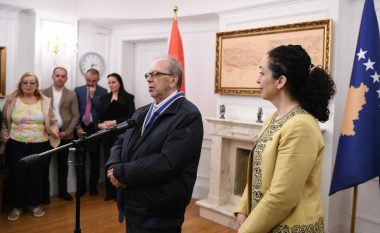 Shkrimtarit Ismail Kadare i jepet nënshtetësia e Kosovës, presidentja Osmani nënshkruan dekretin