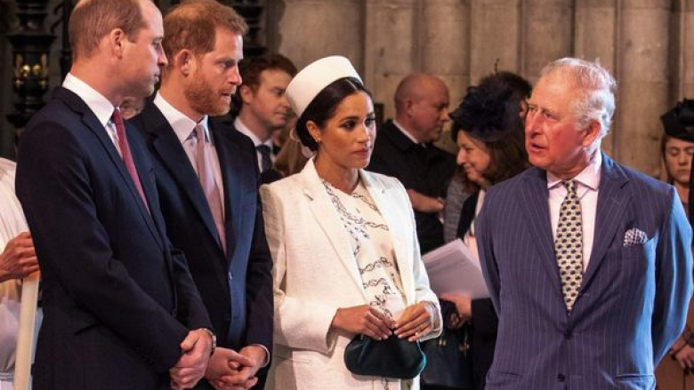 Pavarësisht marrëdhënieve të ftohta, Harry dhe Meghan Markle janë ftuar në ditëlindjen e Mbretit Charles