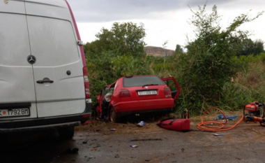 Detaje nga aksidenti në Rosoman, viktimat janë nga Prilepi dhe Sveti Nikolla