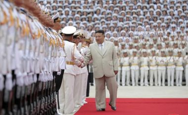 Kim bën thirrje për rritjen e kapaciteteve të marinës së Koresë së Veriut