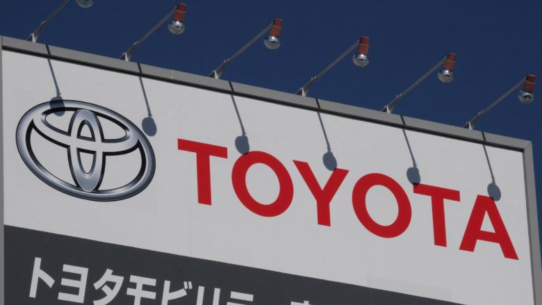 Pezullohet prodhimi në Japoni i Toyota-s për shkak të një mosfunksionimi të sistemit të prodhimit