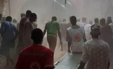 Shtatë të vdekur pas shembjes së një xhamie në Nigeri
