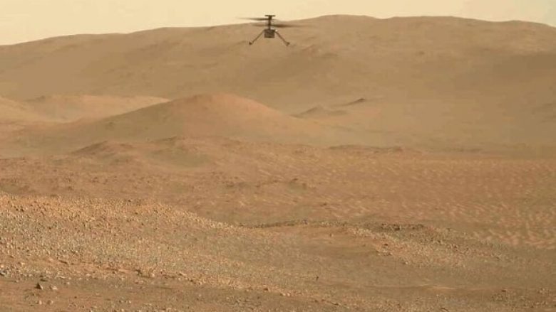 NASA ka publikuar pamjet e fluturimit dhe uljes së helikopterit Ingenuity në Mars