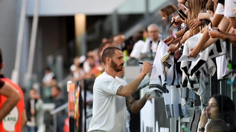 Mesazhi në formë lamtumire i Bonuccit me Juventusin – lojtari ishte i pranishëm sot në stadium edhe pse nuk ka luajtur asnjë ndeshje parasezonale